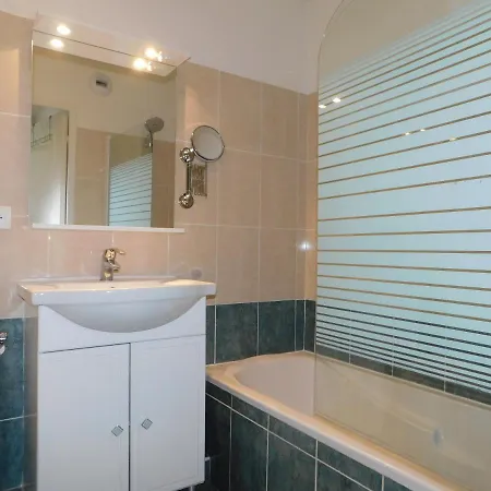 T3 Villa Olea Proche Plage Avec Parking Appartement Antibes